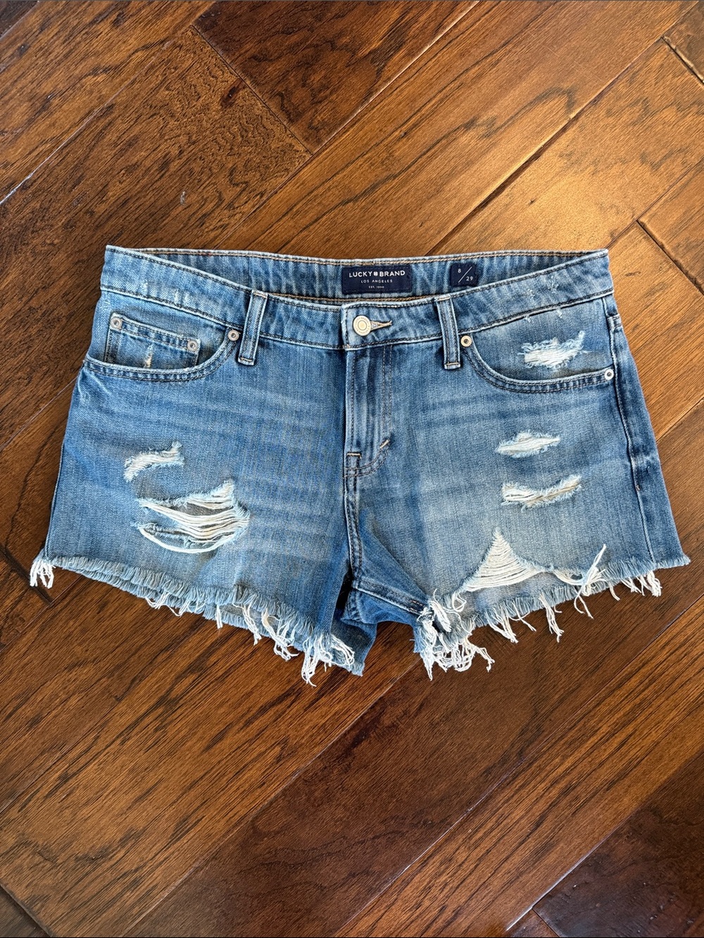 Lucky brand ‘the cut off’ denim shorts sz 8/29